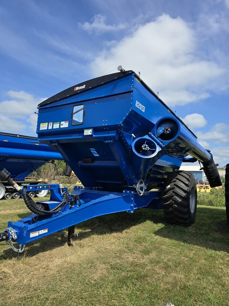 Brandt 820XT Grain Cart 5705