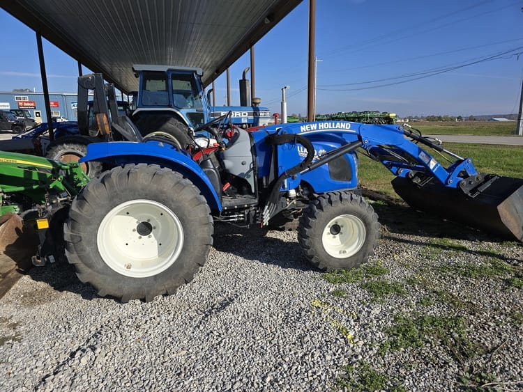 New Holland Boomer 47 2452
