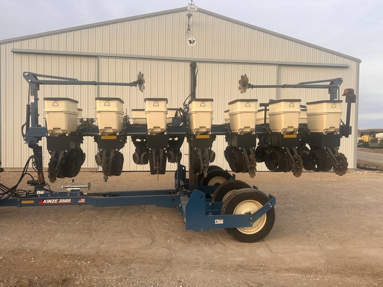 Kinze 3505 8111