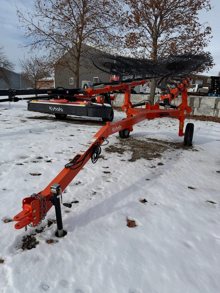 Kubota RA210CR 10 Wheel Rake 3983