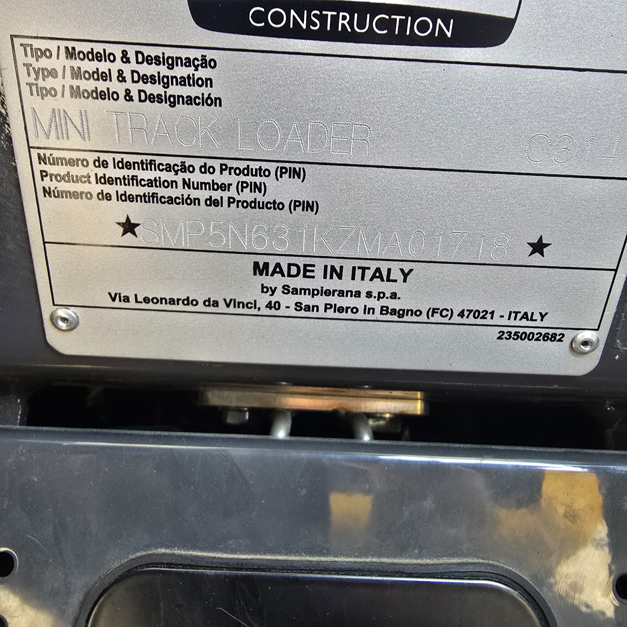 New Holland C314 Mini Track Loader 1718 - Whipp Sales and Service, image size:2560x2560